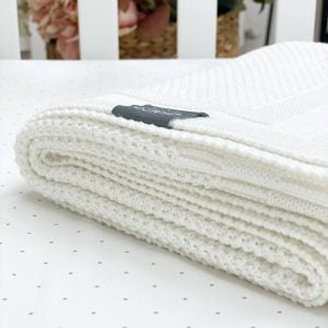 dekica pletena bela 3