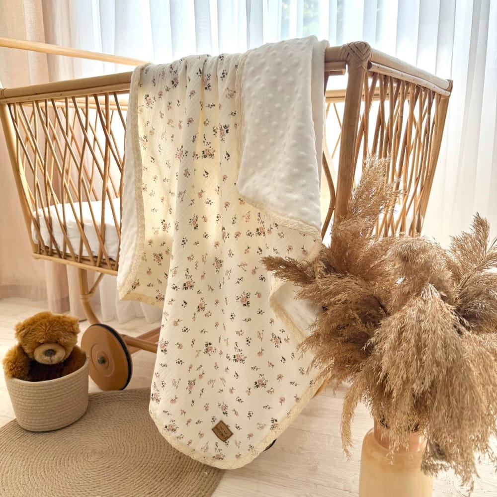 Dekica muslin+Wellsoft s čipko Vrtnice 3 dekica muslin 3