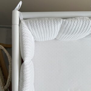 obroba za posteljico bela 1