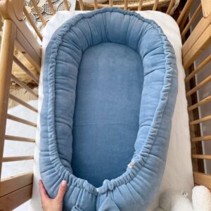 gnezdece velur modro 4