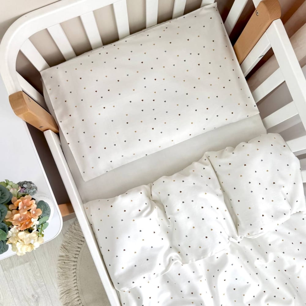 3-delni komplet posteljnine Tiny Love SATEN mlečni srčki