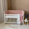 Prešita obroba za posteljico, puder roza 15 Obroba za posteljico, puder roza